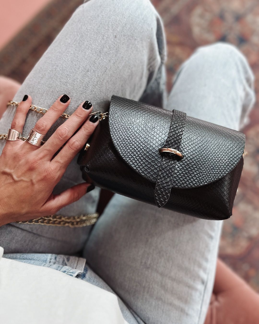 Crossbody mini handbag black